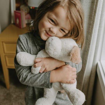 Bunnies by the bay knuffel hond medium 3