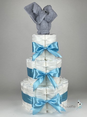 Luiertaart olifant grijs   hemels blauw